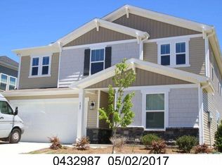 105 Oak Rise Ln, Fuquay Varina, NC 27526