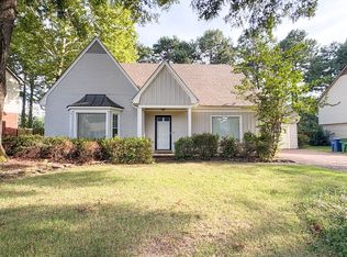 8523 Farmington Cv, Germantown, TN 38139