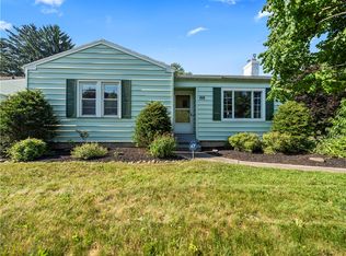 100 Meadowcroft Rd, Rochester, NY 14609