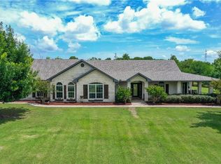 151 N Powell Dr, Hubbard, TX 76648