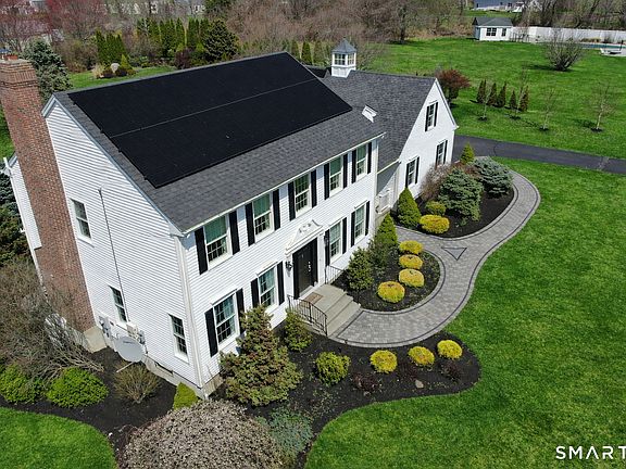 4th image of 14 Farm Gate Road