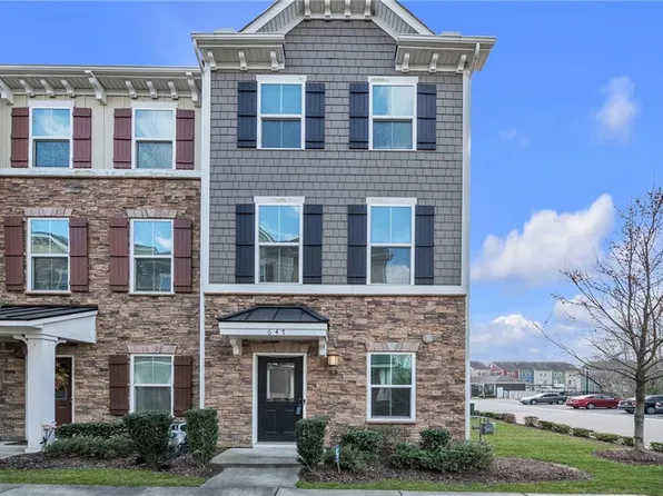 647 Muddy Creek Rd, Chesapeake, VA 23324