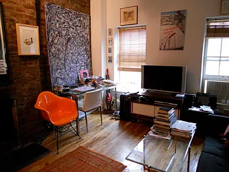 Rented by The Loft Broker