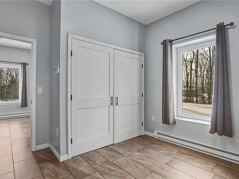 101 Vera Cir #101B — Photo 11