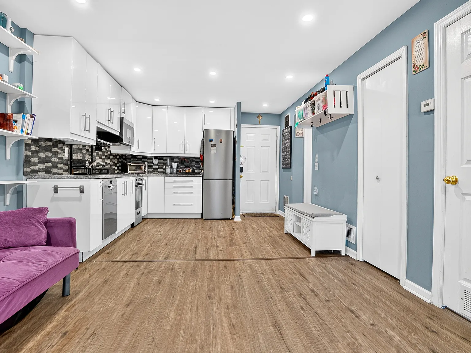 2 bed, $2,600 — Photo 3