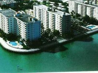 7501 Treasure Dr #2M, North Miami Beach, FL 33141