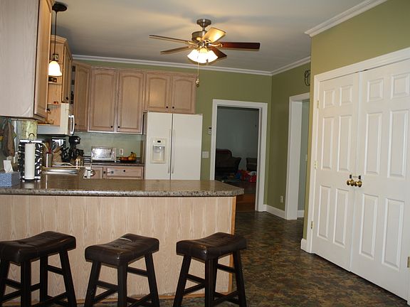 Kitchen & double door pantry