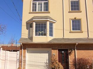 15 Beachview Ave, Staten Island, NY 10306