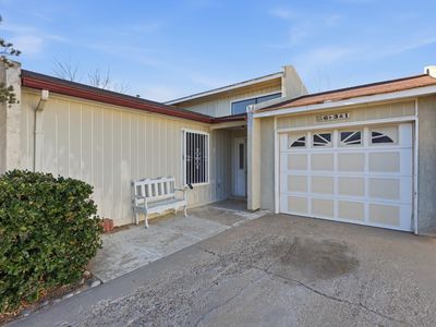 631 Western Hills Dr SE, Rio Rancho, NM, 87124