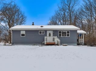 819 W Shore Dr, Stanton, MI 48888