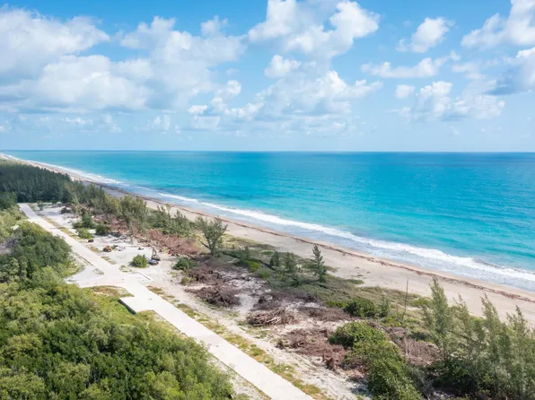 4348 Diamond Shores Way, Hutchinson Island, FL 34949