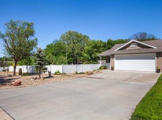 101 Wildcat Way, Saint George, KS 66535