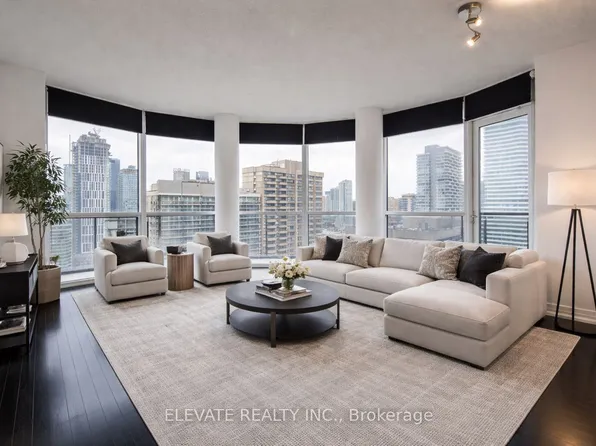 21 Carlton St, Toronto, ON