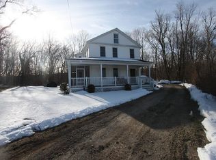 3 Pleasant St, Sutton, MA 01590