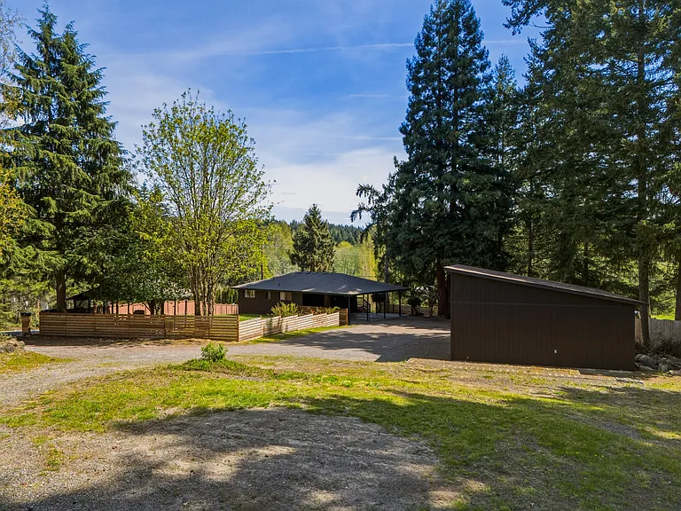 1366 SE High Ridge Ct — Photo 6