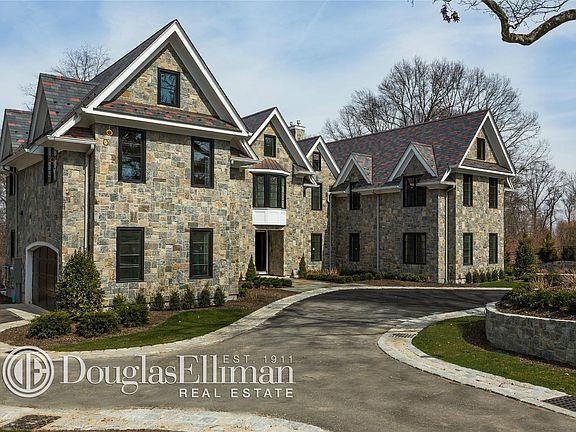 4th image of 9 Mansion Hill Dr