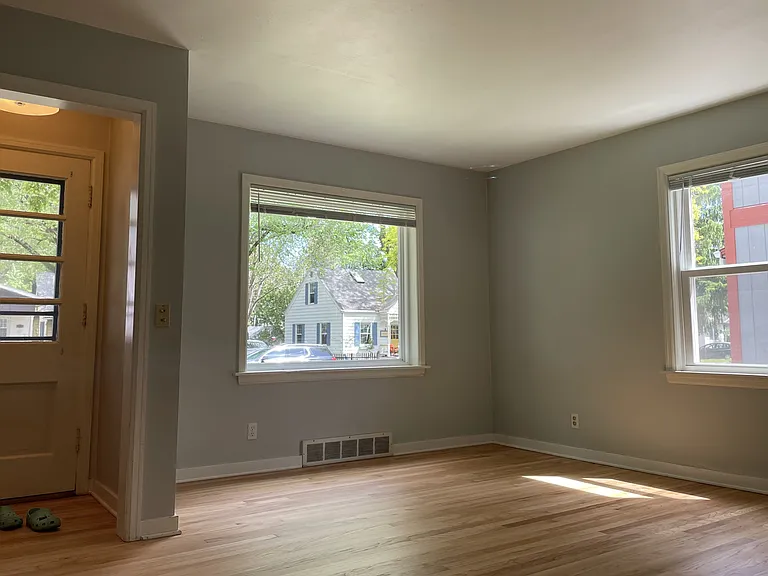 2925 Stevens St — Photo 5