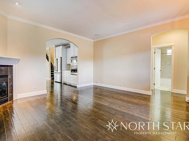 2525 NW High Lakes Loop — Photo 4