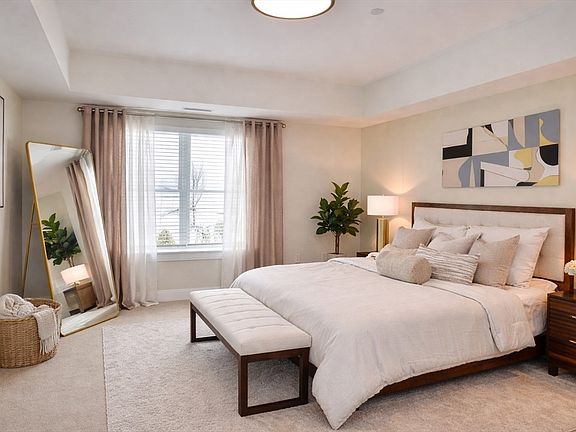 5th image of 50 Balch St #207