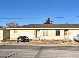 216 E 5th St, Hays, KS 67601