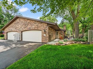 1010 Xene Ln N, Plymouth, MN 55447