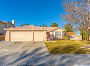 1653 Regents St, Lancaster, CA 93534