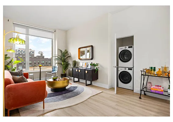 Living room, photo 5