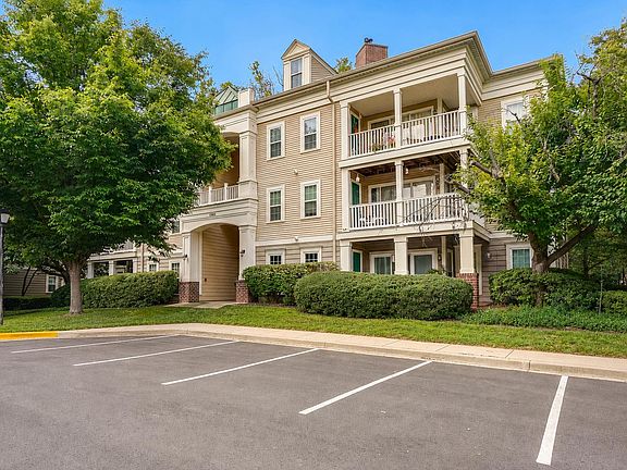 2nd image of 13101 Millhaven Pl #9E