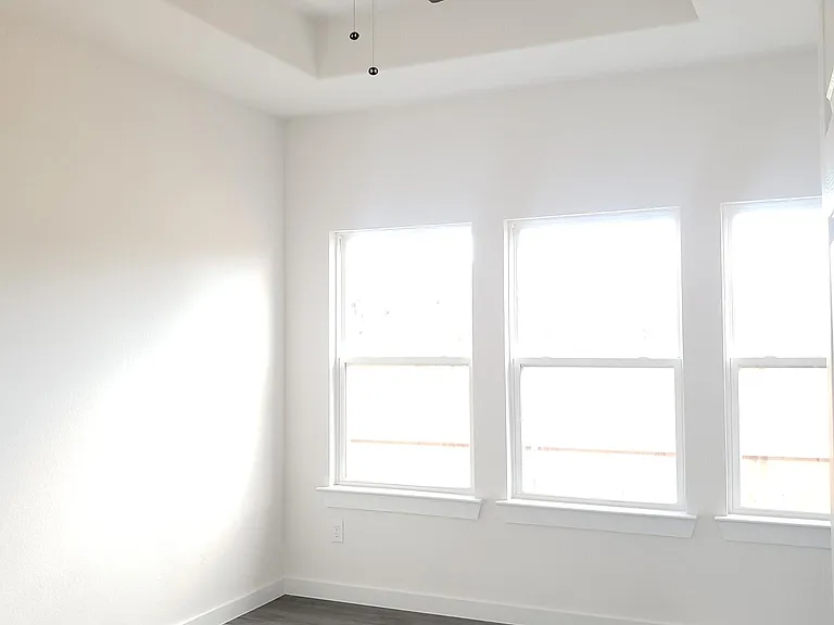 10501 Cedar Ct — Photo 6