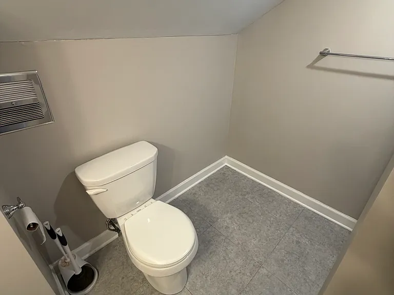 3012 Chicago Rd #2 — Photo 9