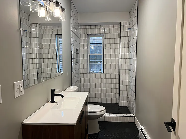 511 Angell St #1 — Photo 16