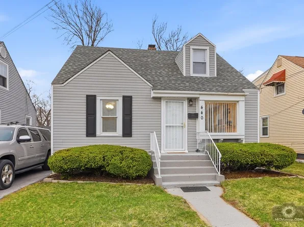 440 Engle St, Dolton, IL 60419