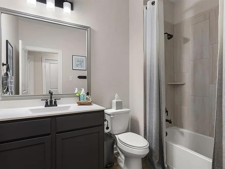 13709 Gaff Rig Dr — Photo 26