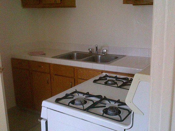 5th image of 5225 Atlantic Ave