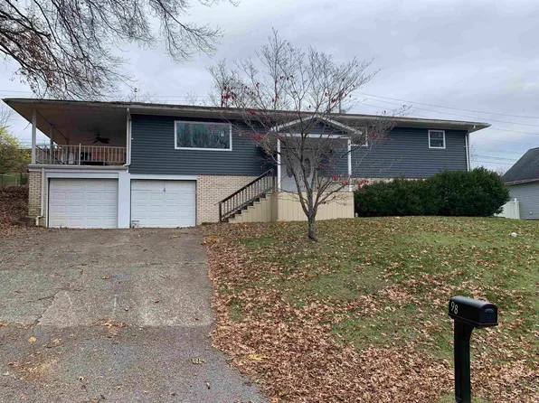 98 Verna Dr, Russell, KY 41169