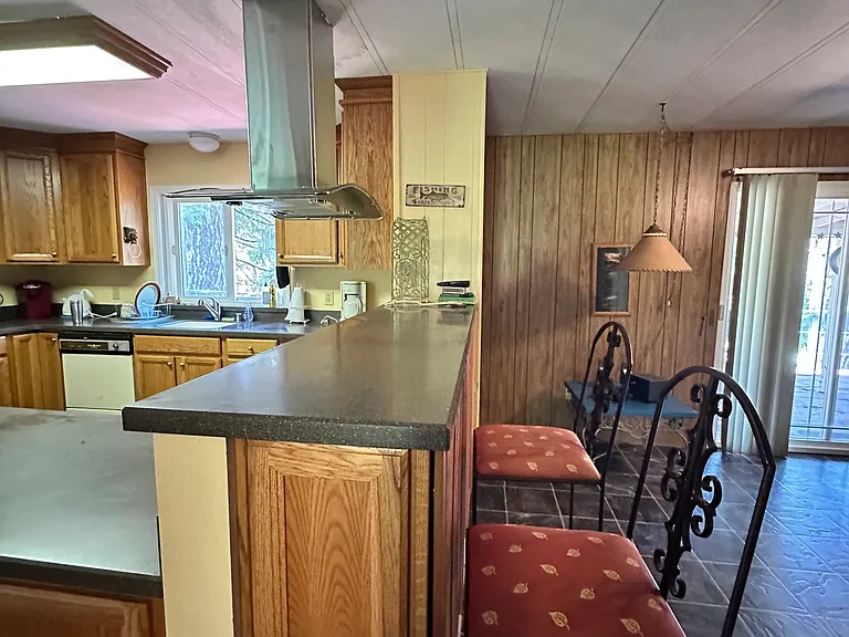 4460 Northwood Dr — Photo 15