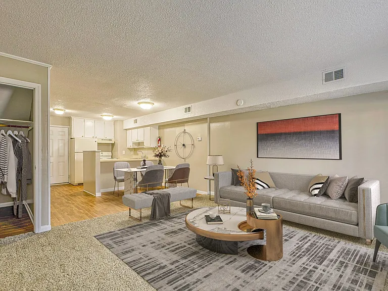 Amora East Townhomes — Photo 2