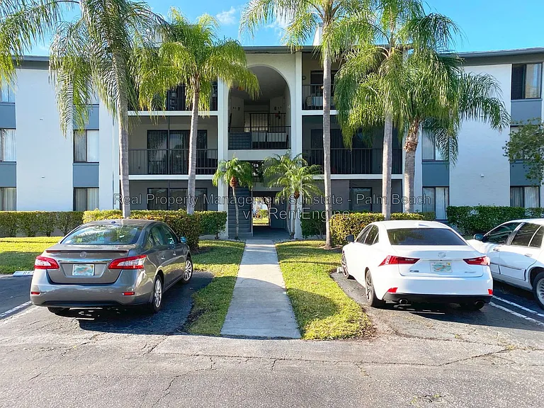 1015 Green Pine Blvd #C2 — Photo 23