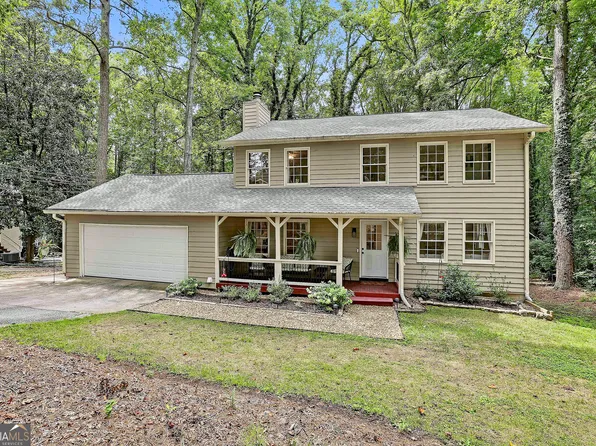 195 Oak St, Fayetteville, GA 30215