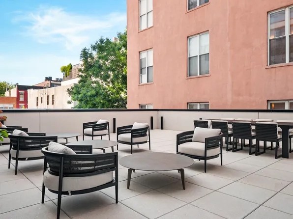 126 Sandford Street image 22 of 27