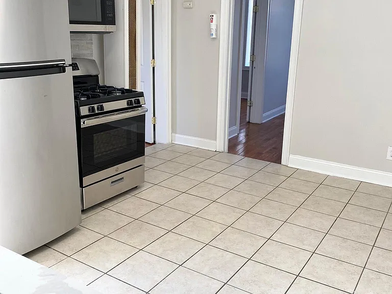6119 Park Ave #4-C — Photo 2