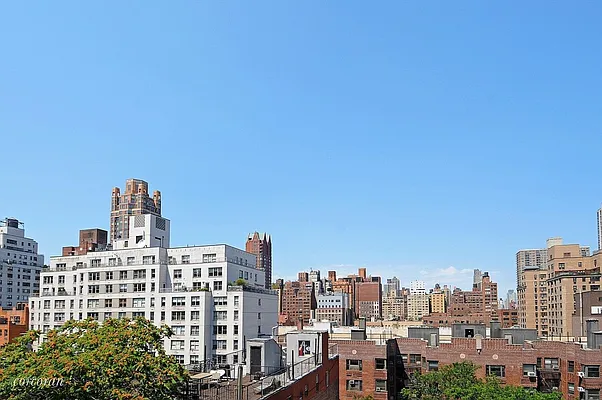 Sold by Corcoran | media 17