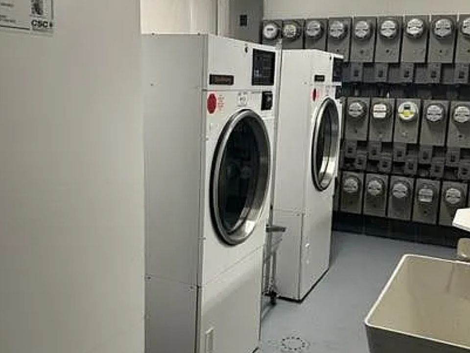 1st image of 1 Congress St #10