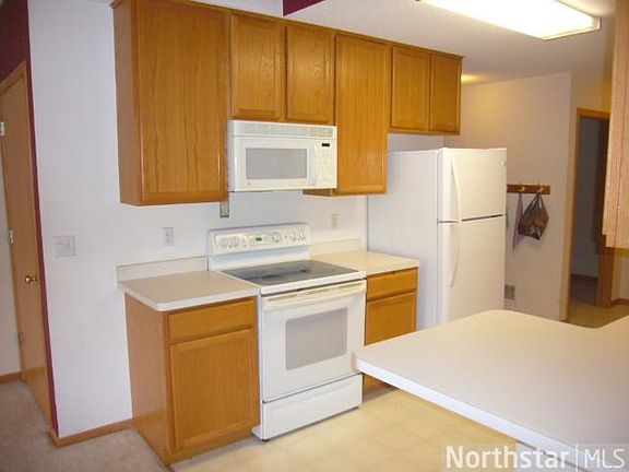 4th image of 1320 Conservatory Ct