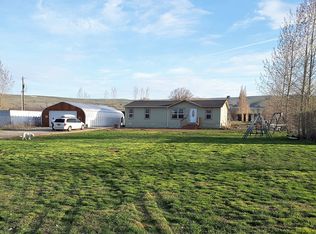 11909 N Peaceful Pr NW, Prosser, WA 99350