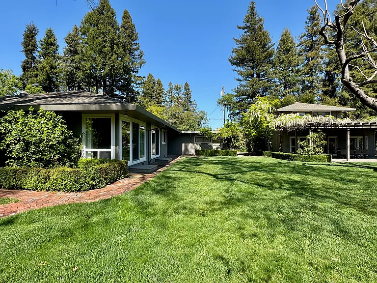 1701 Zinfandel Ln — Photo 19