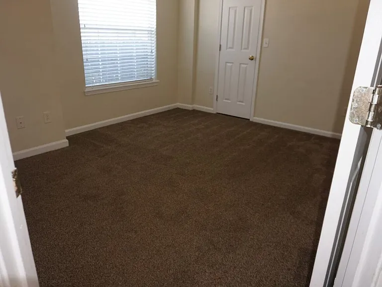 5050 Acre Estates Dr W — Photo 12