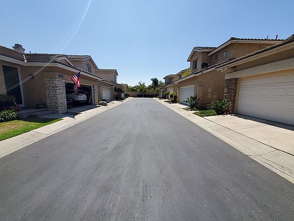 2nd image of 4440 Las Veredas Pl