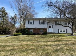 5 Fairway Oval, Spring Valley, NY 10977