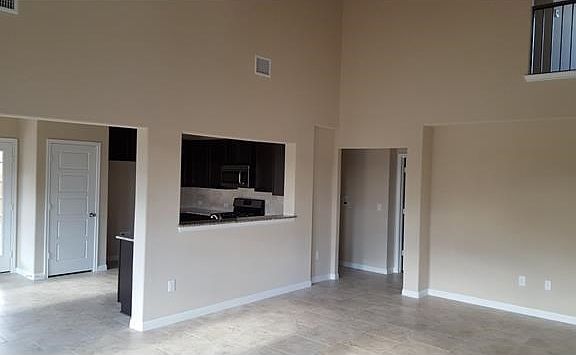 3rd image of 505 Buttermilk Ln